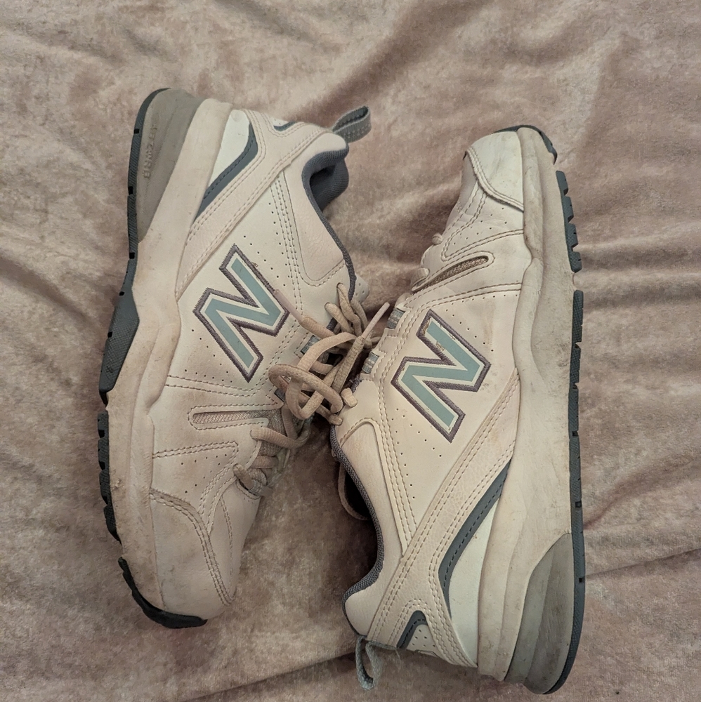 New Balance Cream and Gray Sneakers